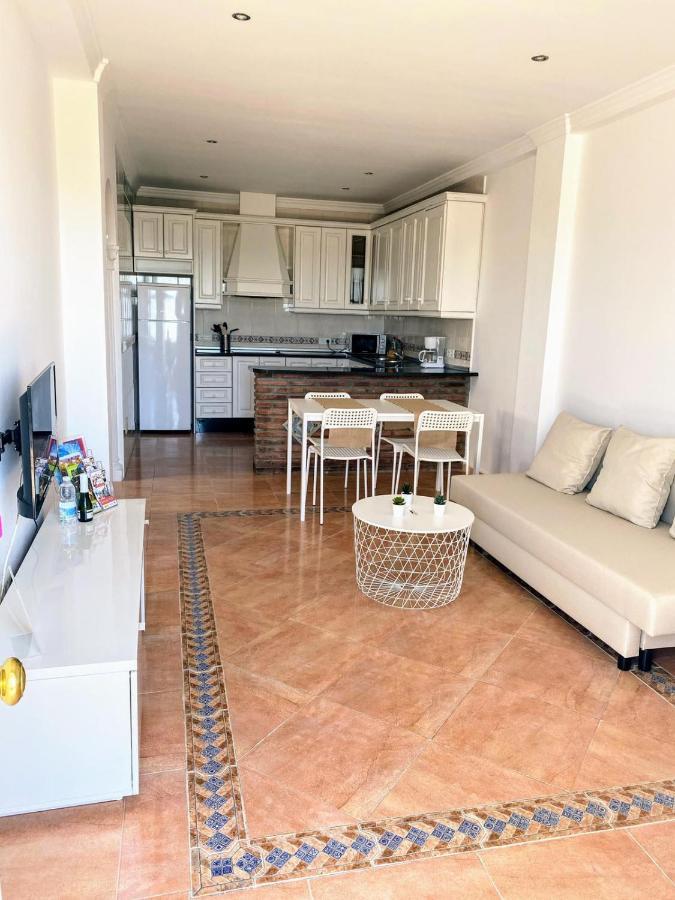 Апартаменты Apartamento Rio Adelfas Бенахарафе Экстерьер фото